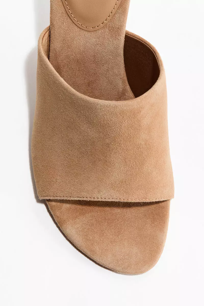 Heeled leather sandals