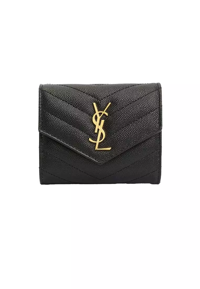 【関税&送料込】Saint Laurent Tri-Fold Cassandre Wallet Blac CASSANDRE MATELASSÉ compact tri fold wallet in grain de
