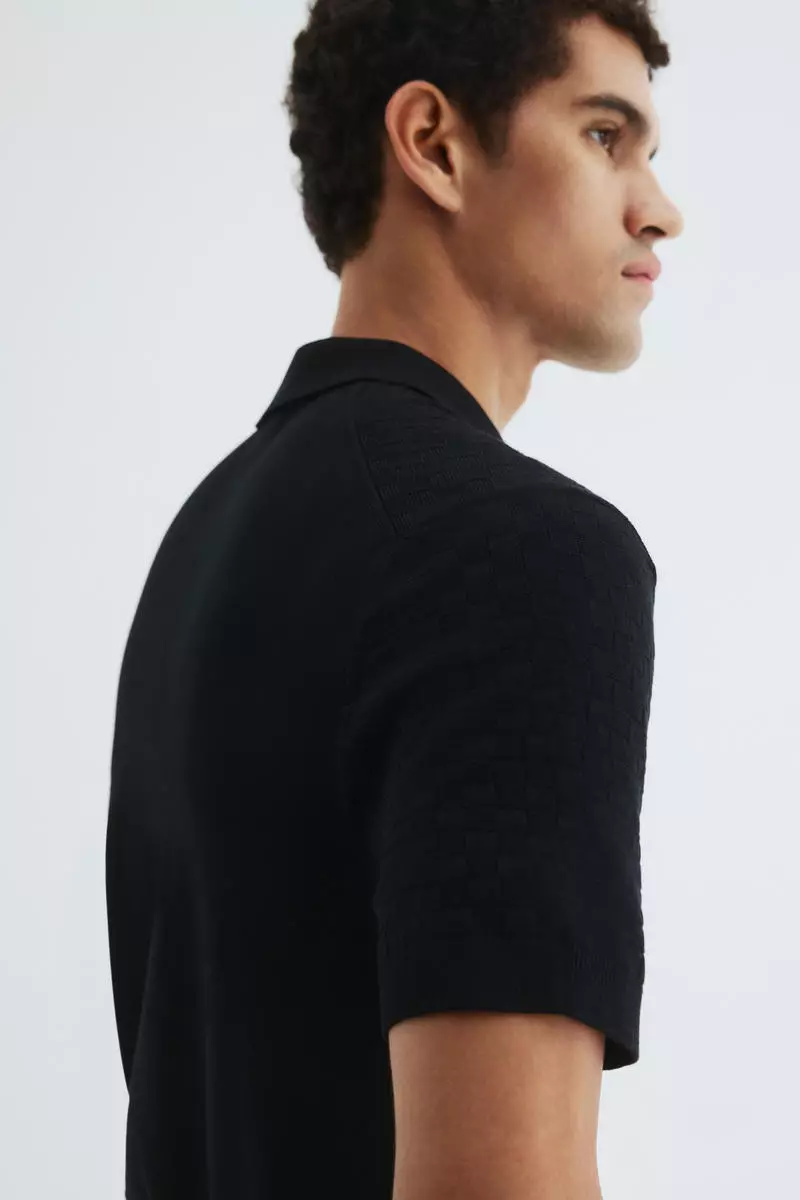 Slim Fit Textured-knit polo shirt