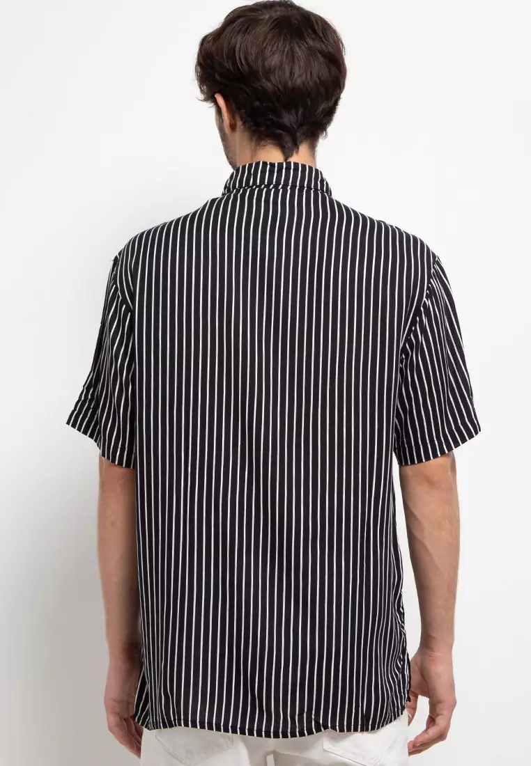 Nade Japan NTA38 Kemeja Pantai Kasual Pria Stripe Hitam