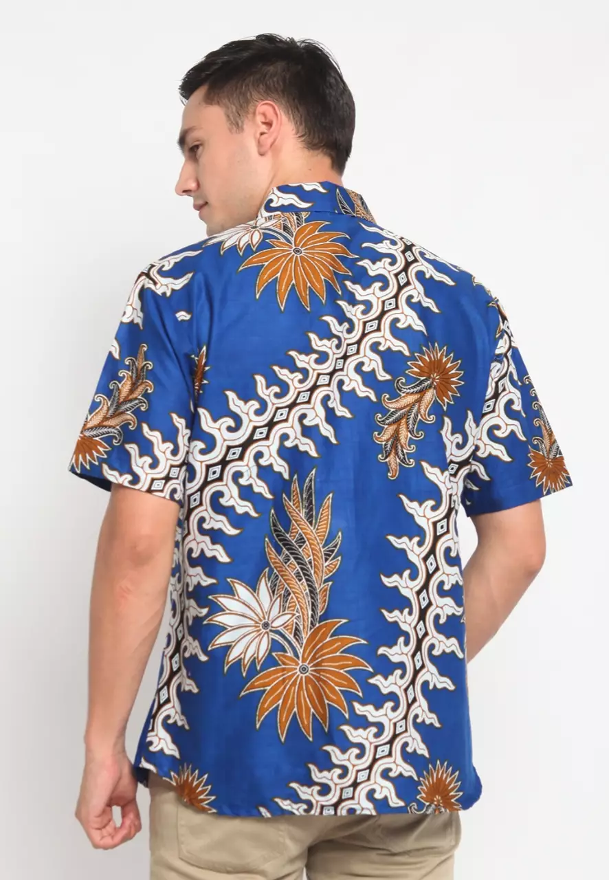 Kemeja Batik Pria Premium Slimfit Elegant Modern Lengan Pendek Salya