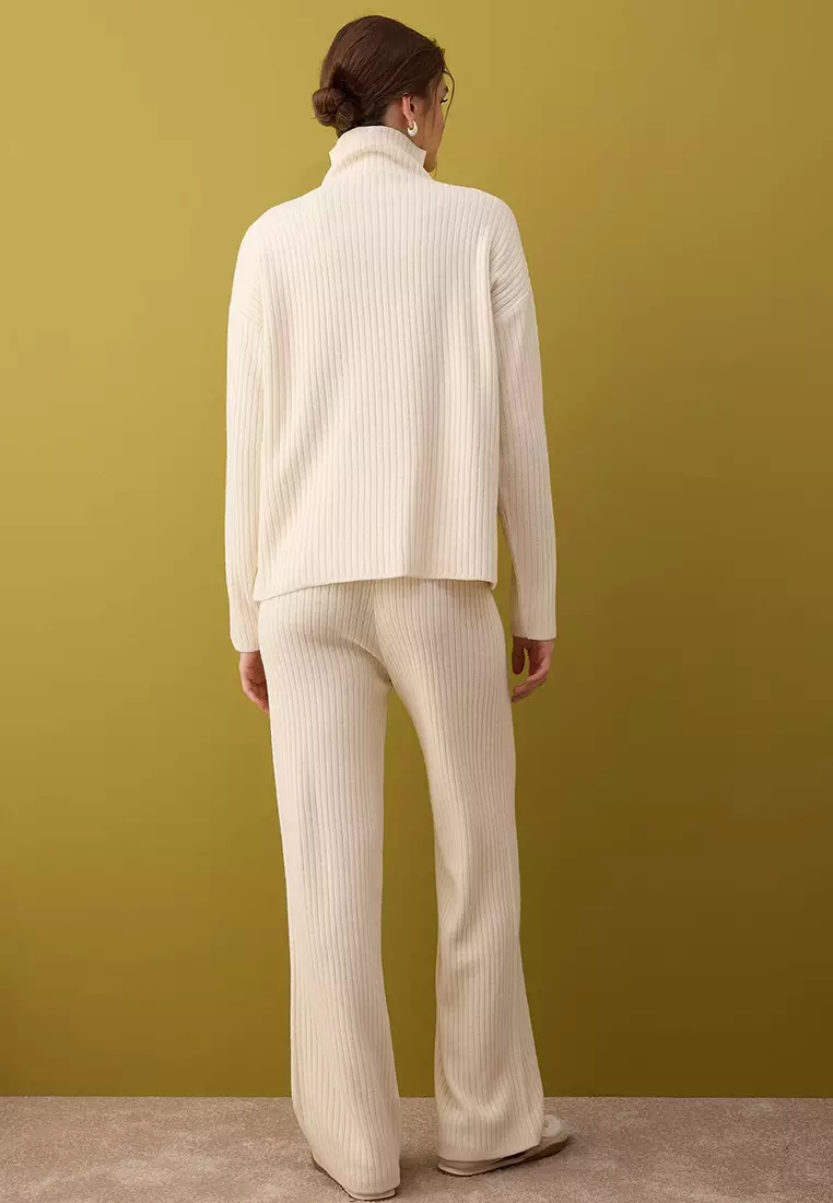Ecru Basic Zippered Sweater-Pants Knitwear Bottom - Top Set Twoaw26Au2