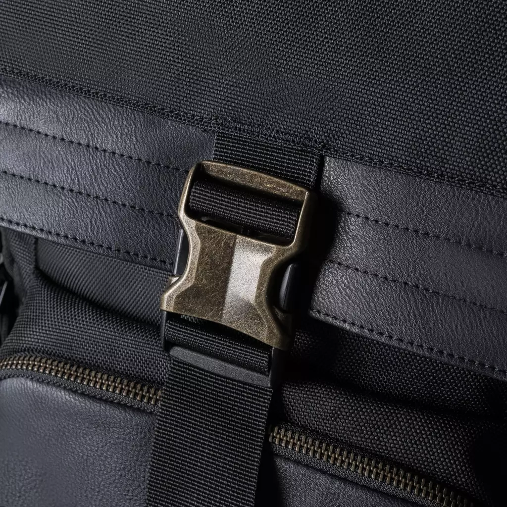 Cynics 1.0 Laptop Backpack 14 Inch Tas Ransel Kerja Kuliah Sekolah Classic 21 L - Embossed