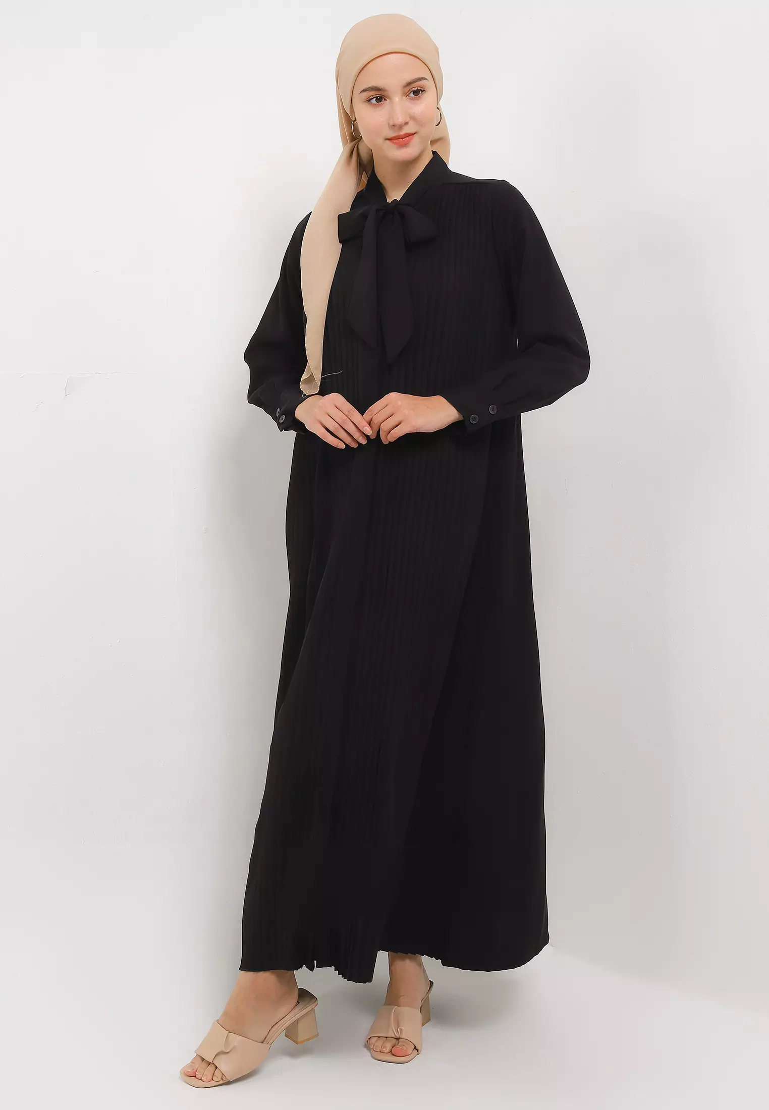 MFMW Maisara Dress Gamis Plisket Jetblack