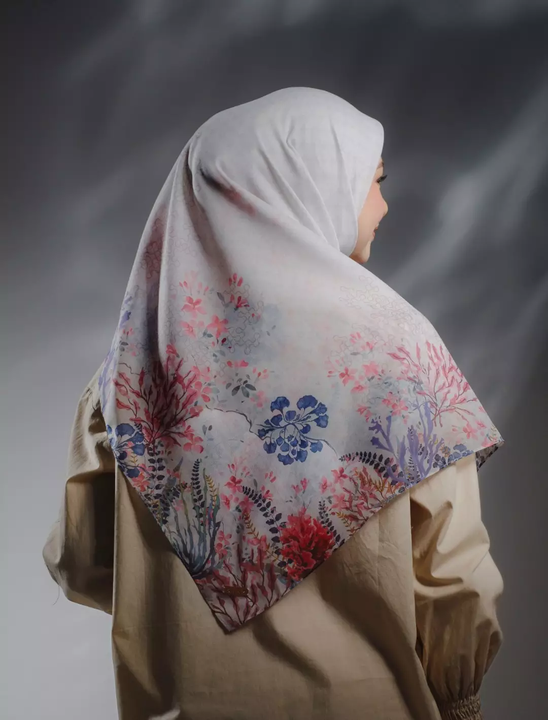 MARINA Scarf Offwhite - Kerudung Hijab Segiempat Motif With BOX - Bahan Voal Premium - Ukuran 115x115