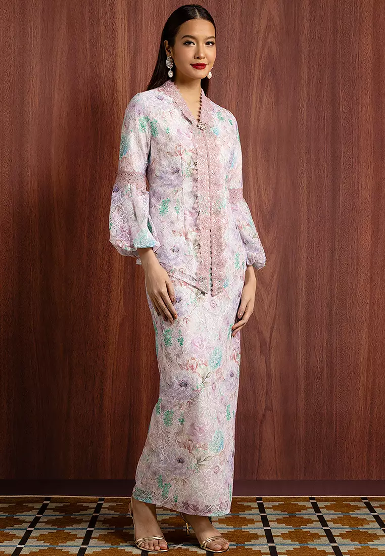 AVERY MODERN KEBAYA 套裝
