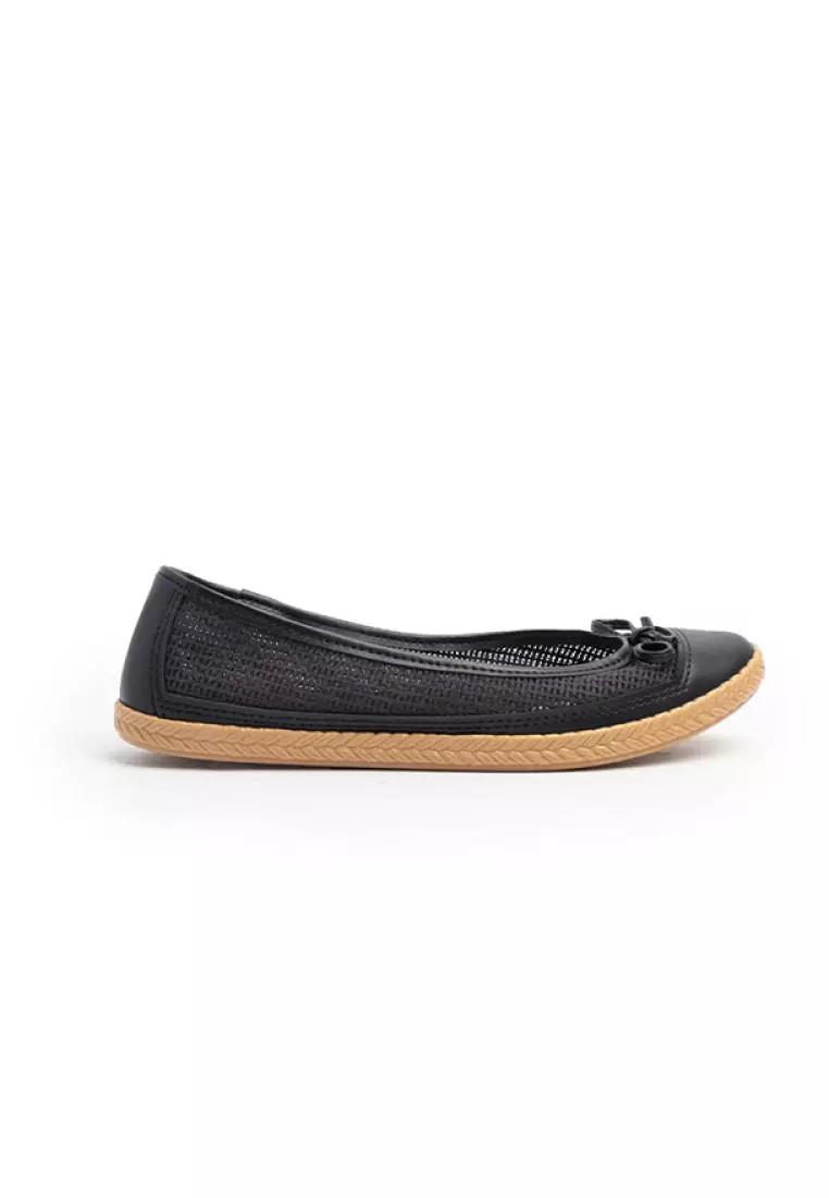 Mila lady flats 2025