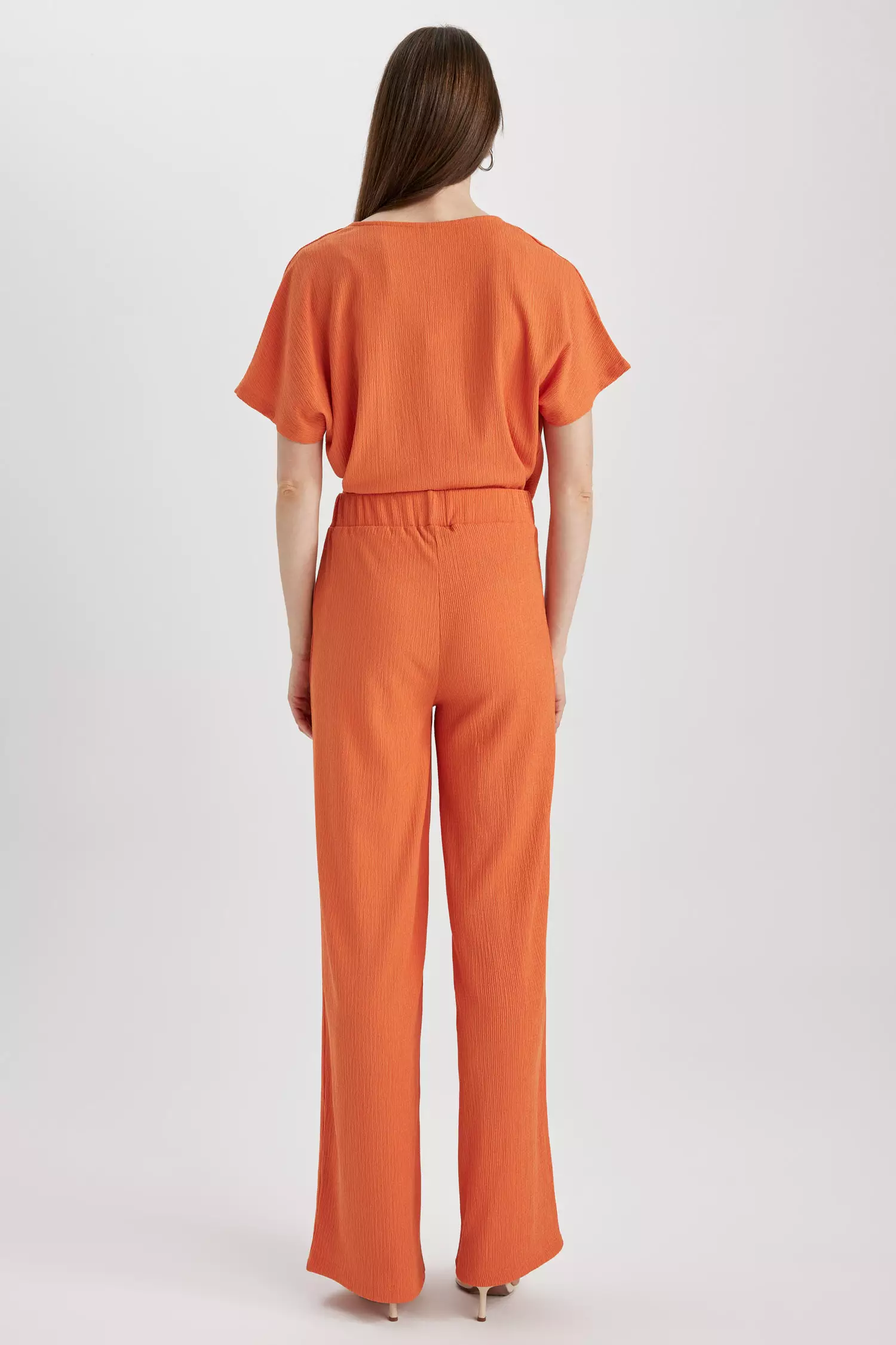 ORANGE PANTS 8052