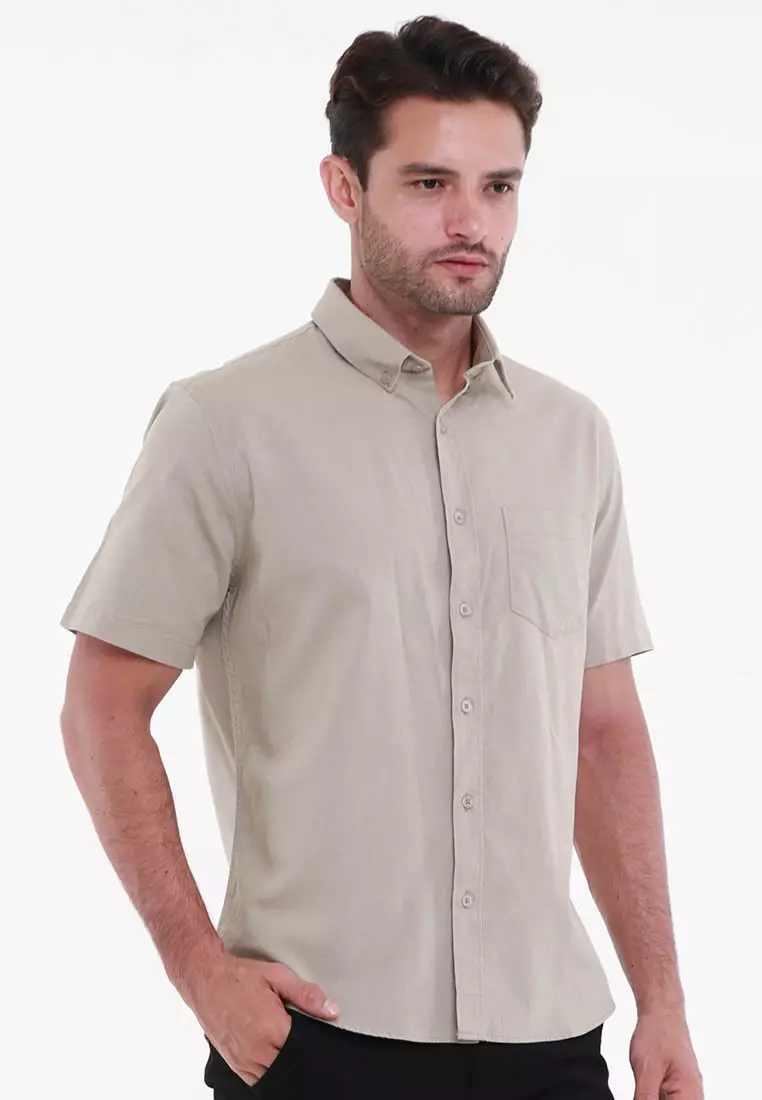 MAGINOT OXFORD 2.0 KHAKY Kemeja Casual Slim Fit Lengan Pendek