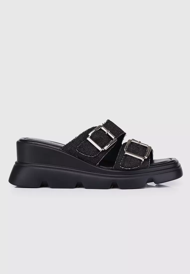 All black online flatform sandals