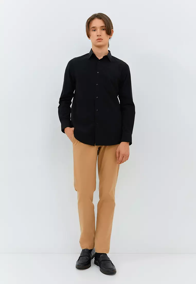 Jobb Beverly Kemeja Pria Lengan Panjang Slim Fit Hitam