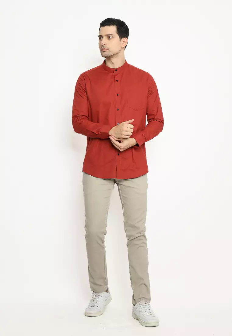 MAGINOT Kemeja Pria KOKO Basic Polos Lengan Panjang TERRACOTTA2