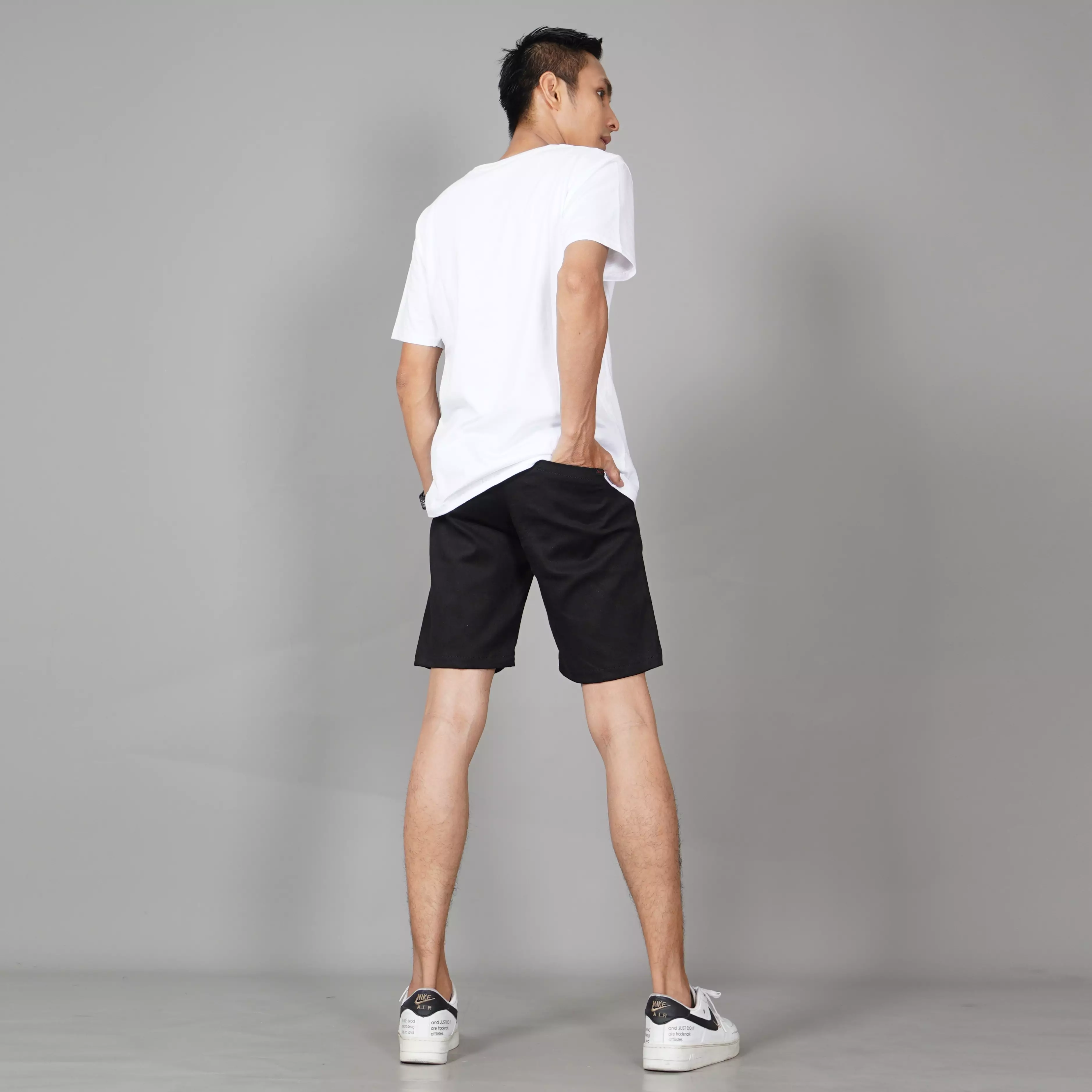  FREDY Celana Chino Pendek Pria Chino Pants Pendek Pria Celana Pria - HITAM