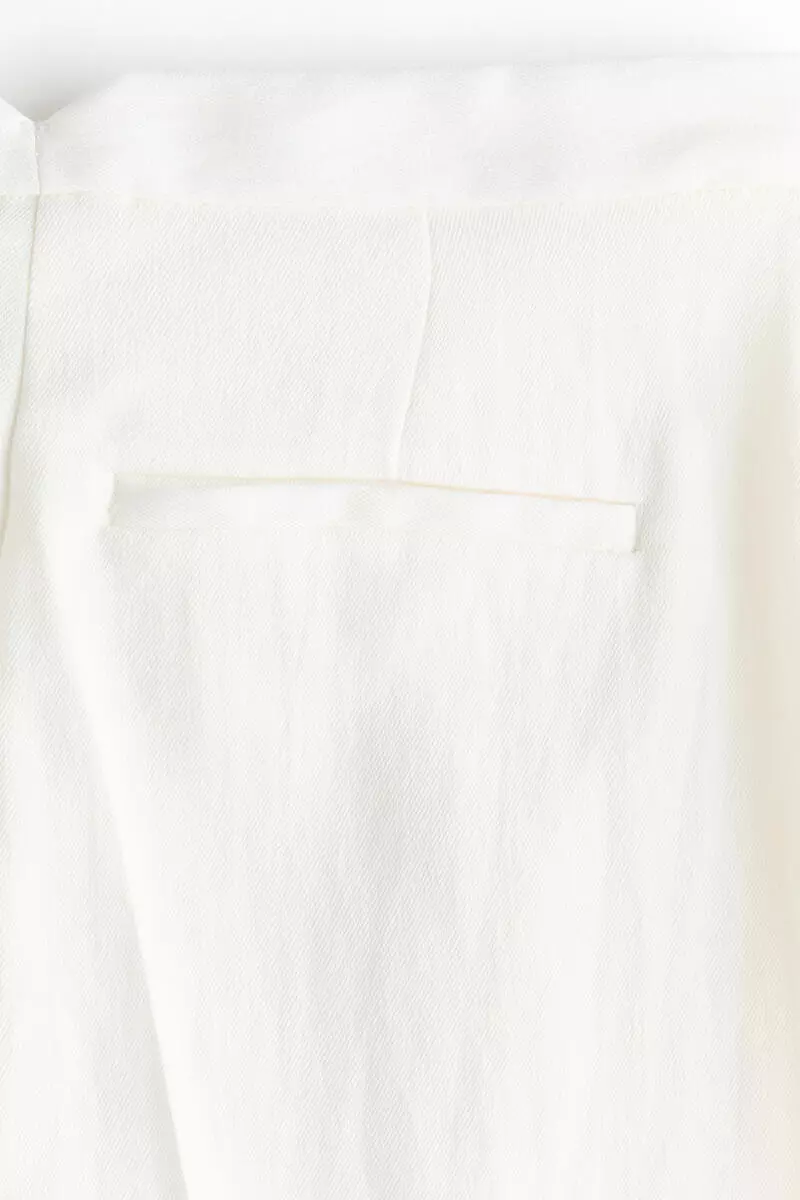Wide tailored trousers