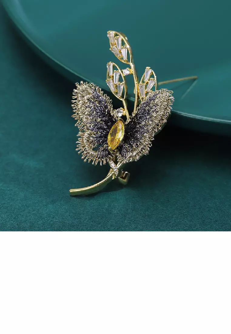 Gold discount butterfly brooch