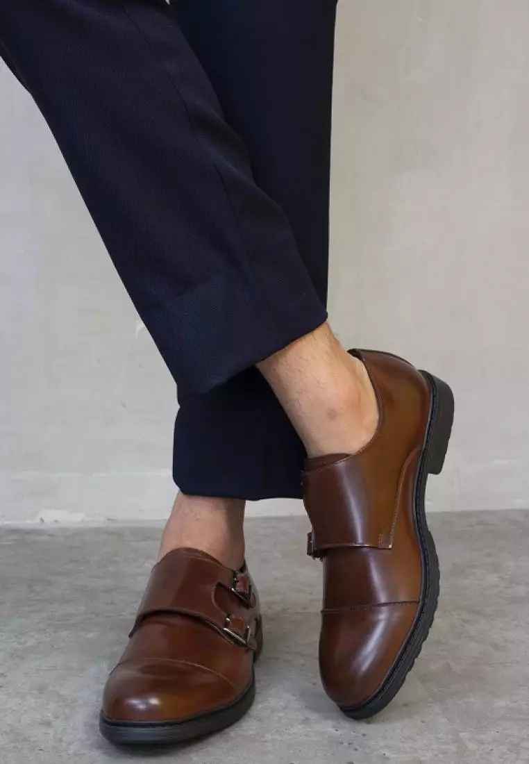 Sepatu kulit pria formal pantofel monk strap coklat houseofcuff