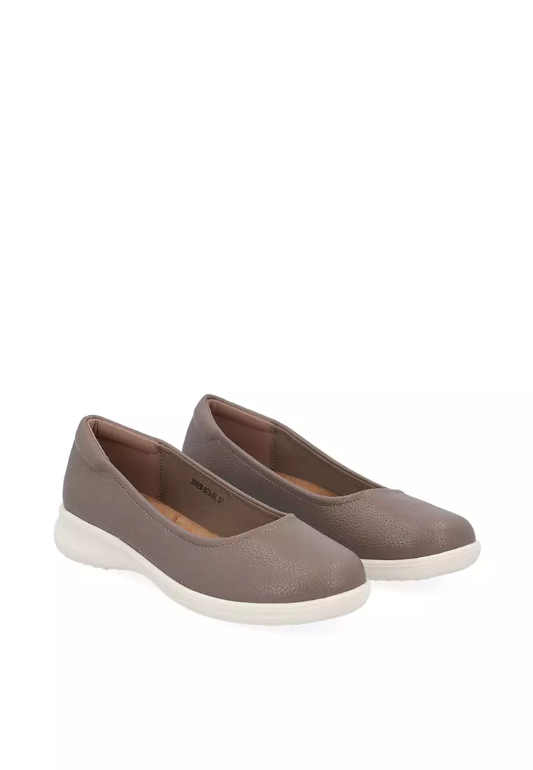 Walnut Nova Comfort Lift Pumps