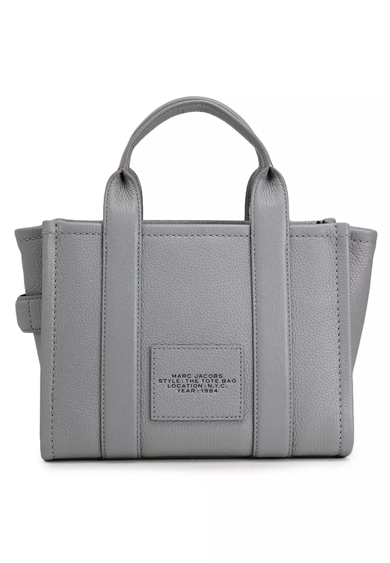 Buy Marc Jacobs The Leather Small Tote Bag (cq) 2026 Online | ZALORA