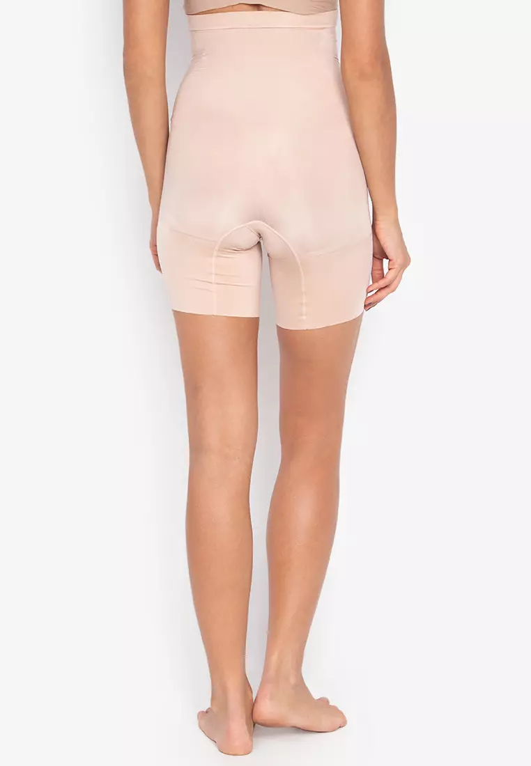 Oncore High-waisted Mid-thigh Shorts In White