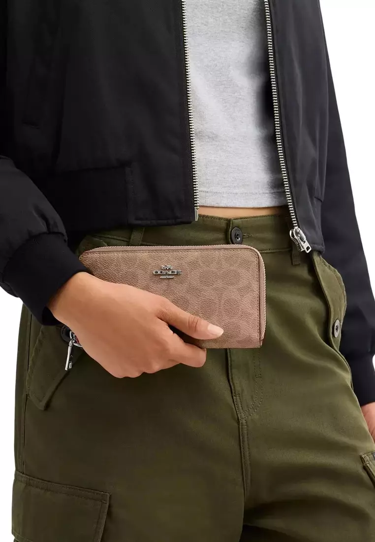 Long Zip Around Wallet With Detachable Card Case In Signature Canvas - Tan/ Dusty Pink CBZ99