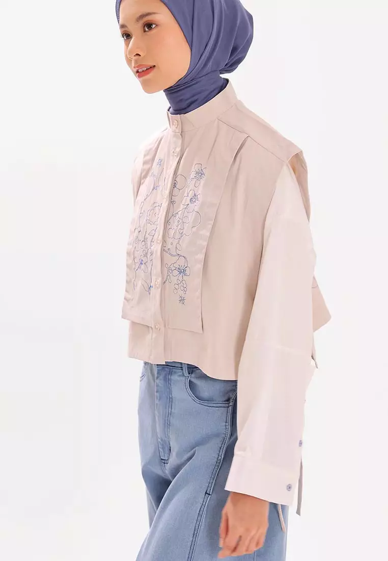 Ria Miranda Pearled Ivory Ruela Vest