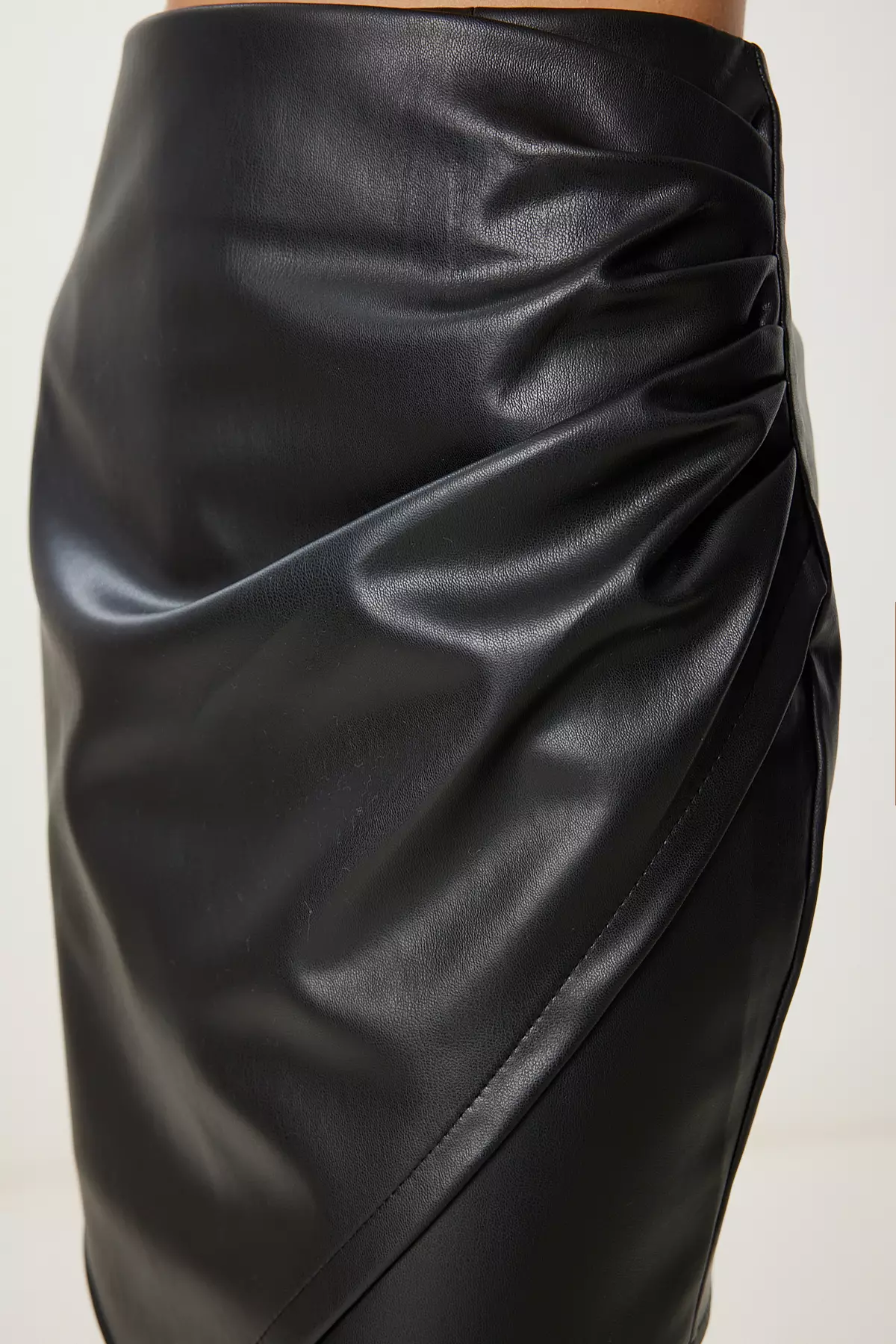 Women's Black Asymmetrical Mini Faux Leather Skirt Gp00030