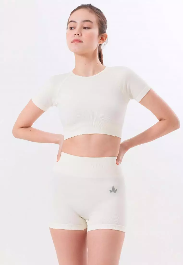 Sylvie Seamless Shorts