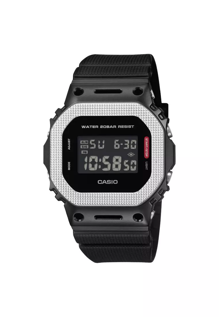 CASIO G-SHOCK METAL GM-5600BM-1