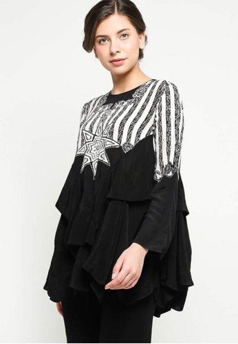 Jual beli online mudah dan aman di situs jakmall.com. Jual Khanaan Khanaan Daisy Top Blouse Wanita Hitam Putih Original Zalora Indonesia