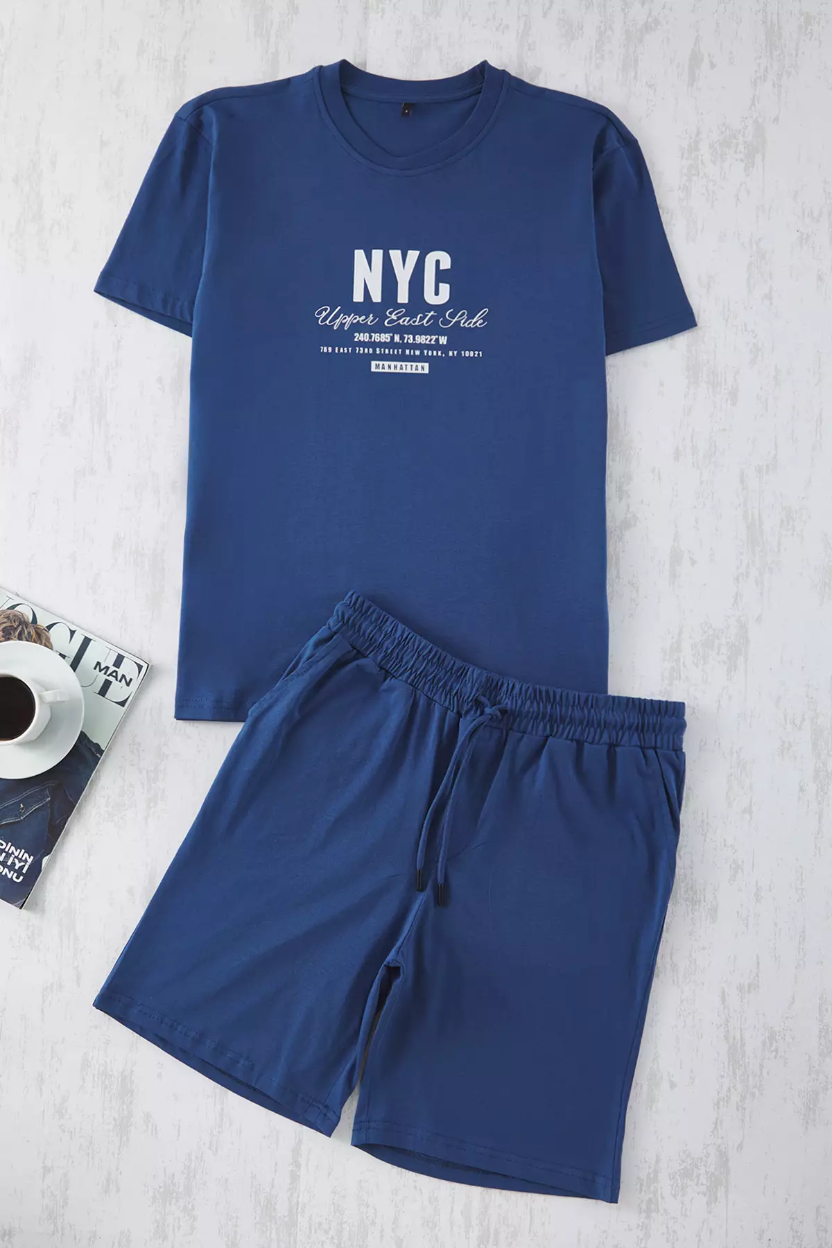 Regular Fit Slogan Printed Pyjamas Set