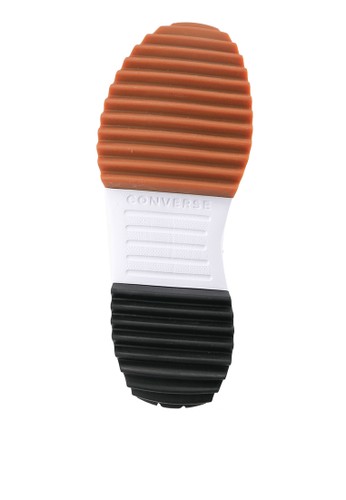 zalora run star hike