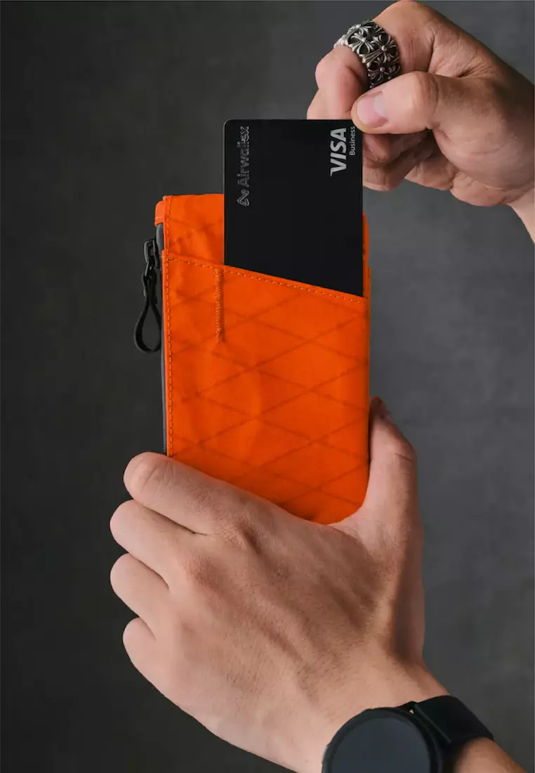 Alpaka Zip Cardholder - Cayenne RX30