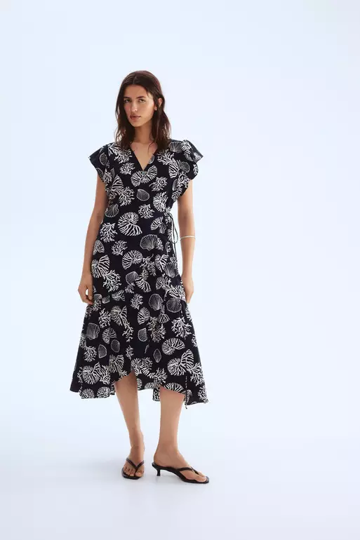 Patterned wrap dress