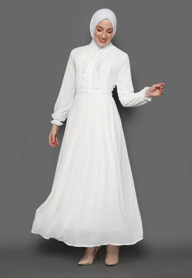 Agnia Gamis Putih Detail Brokat Mutiara Plisket Terbaru-