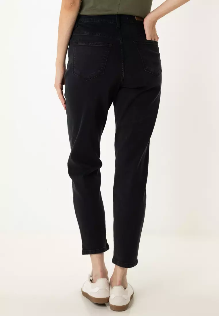 Quantic Tapered Mom Jeans