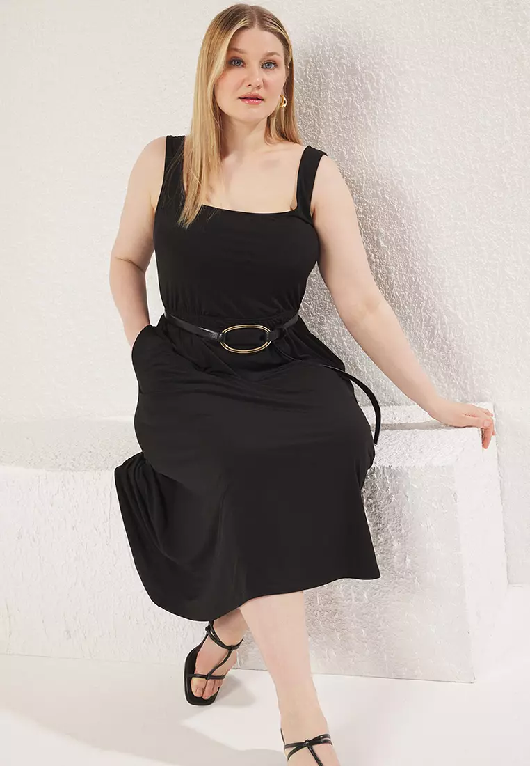 Black Square Neck A-line Knitted Plus Size Dress TBBSS25AH00063