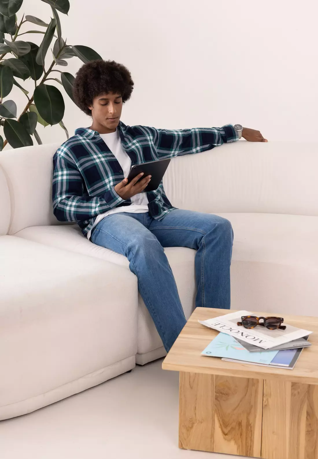 POLICE Kemeja Kotak Twill Hijau Regular Fit Lengan Panjang Pria