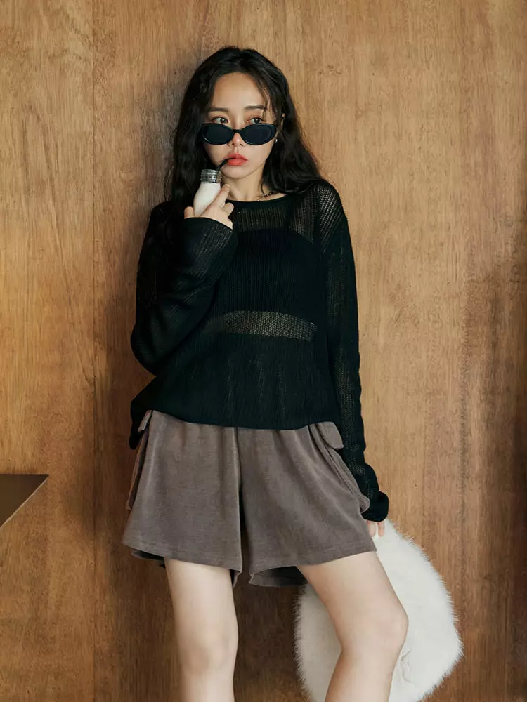 Solid color large pocket elastic waist casual shorts [BA7586]