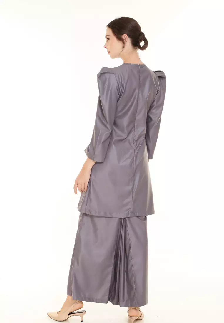 Yarra Kurung Pahang Modern in Dark Grey
