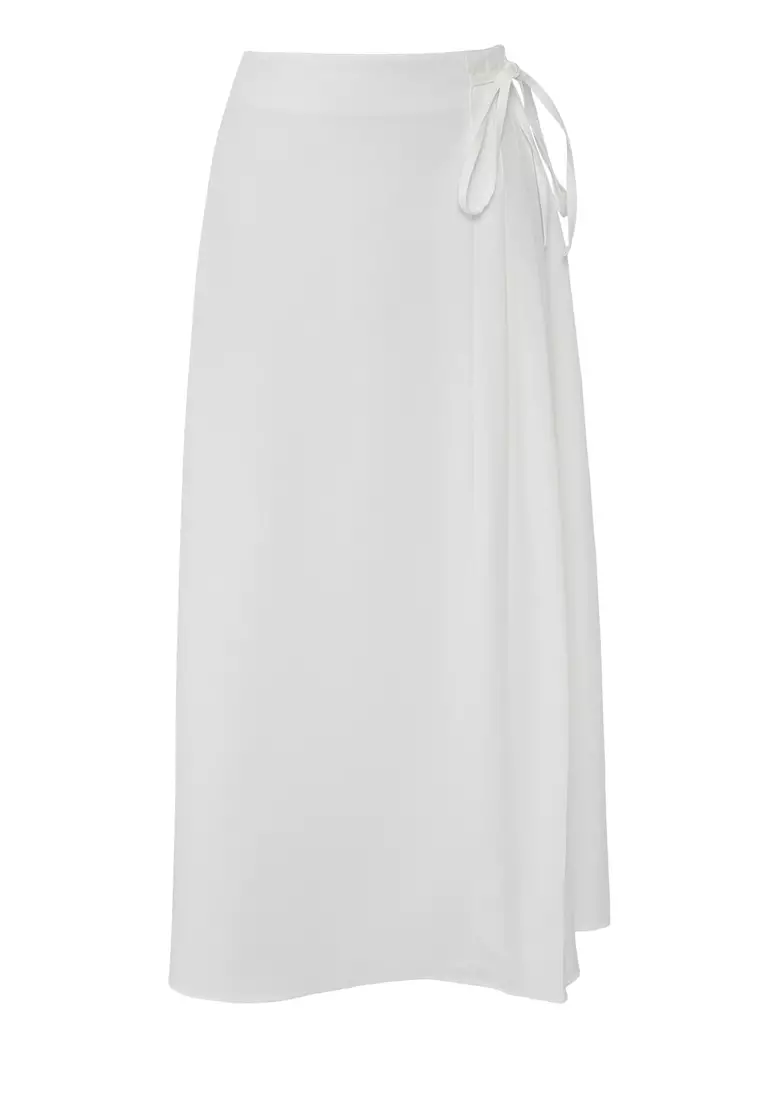 White Pleated Detailed Unlined Woven Skirt Tctaw25Ee00007