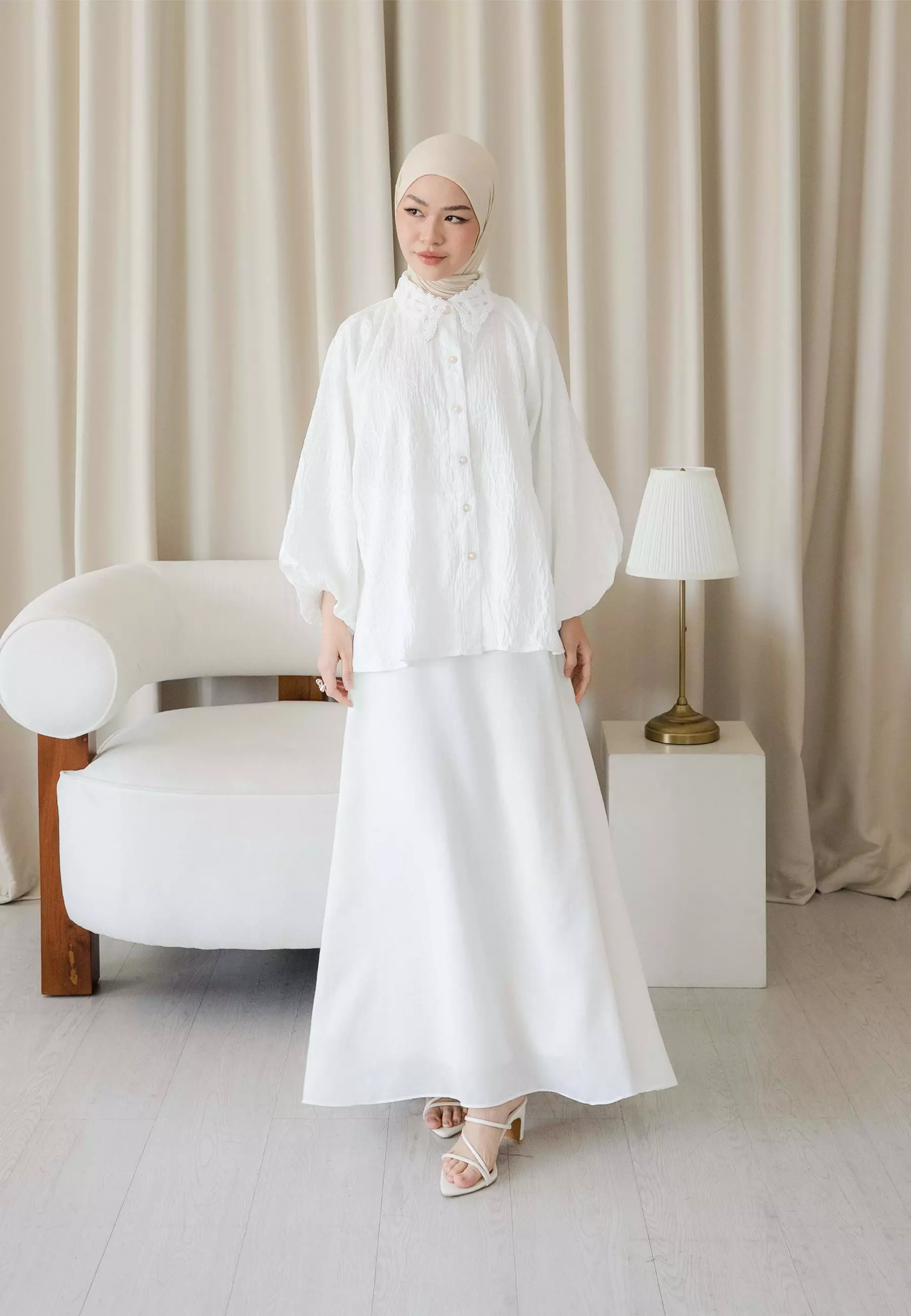 Daisy One Set - White