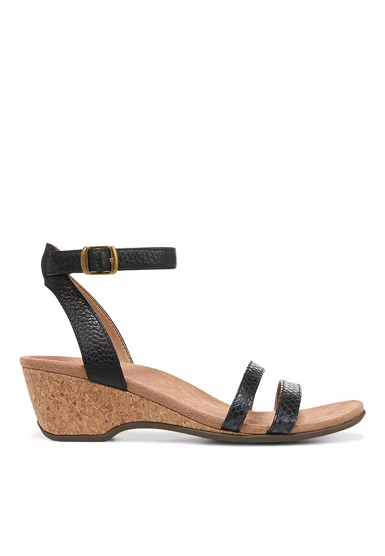 Vionic wedges store