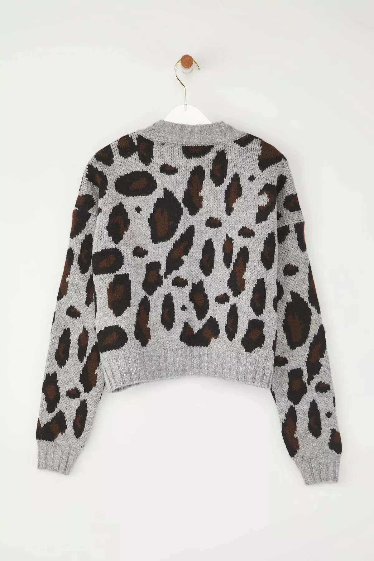 Light Gray Leopard Print Crop Soft Textured Knitwear Cardigan