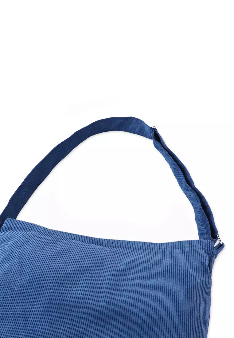 Body Bag Style Tote Bag
