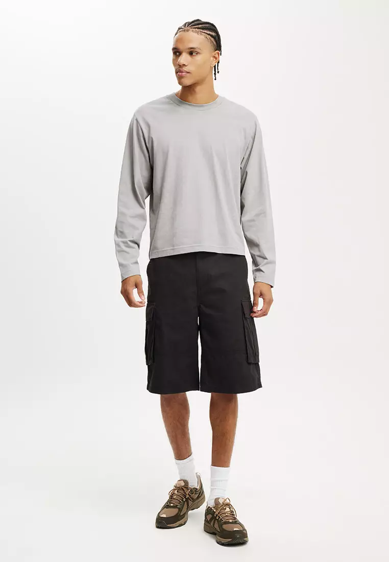 Cropped Fit Long Sleeve T-Shirt