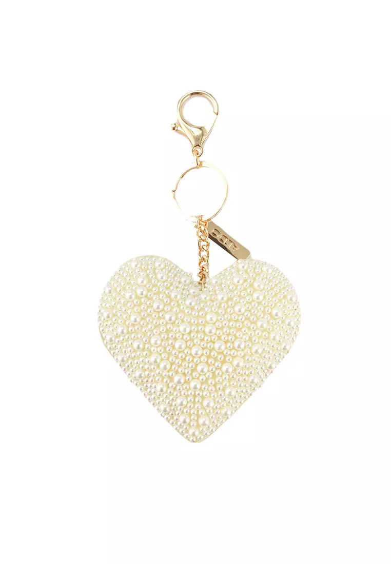 Gold deals heart keychain