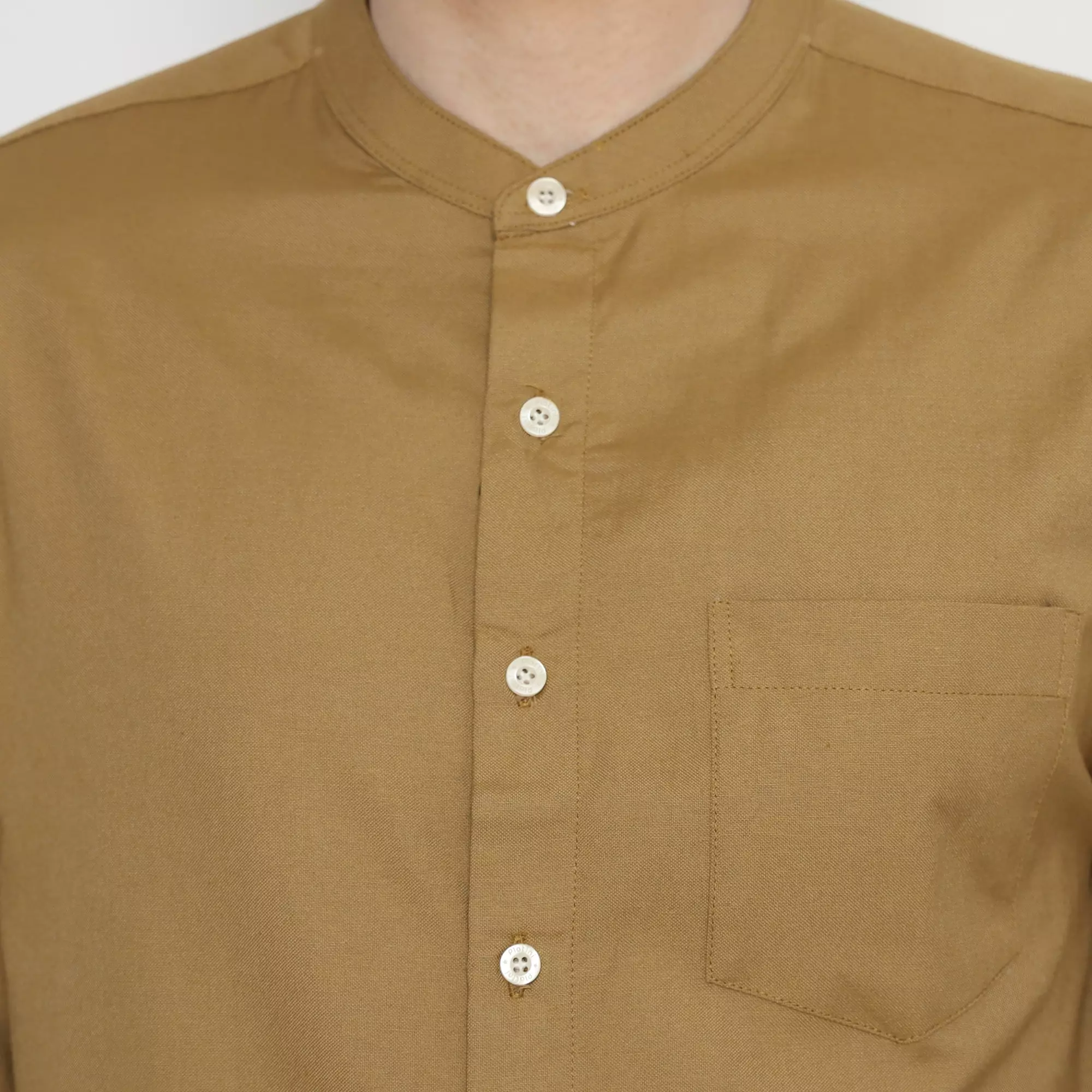 Platini Kemeja Pria Koko Shanghai Lengan Panjang Katun Kuning Gading 22030