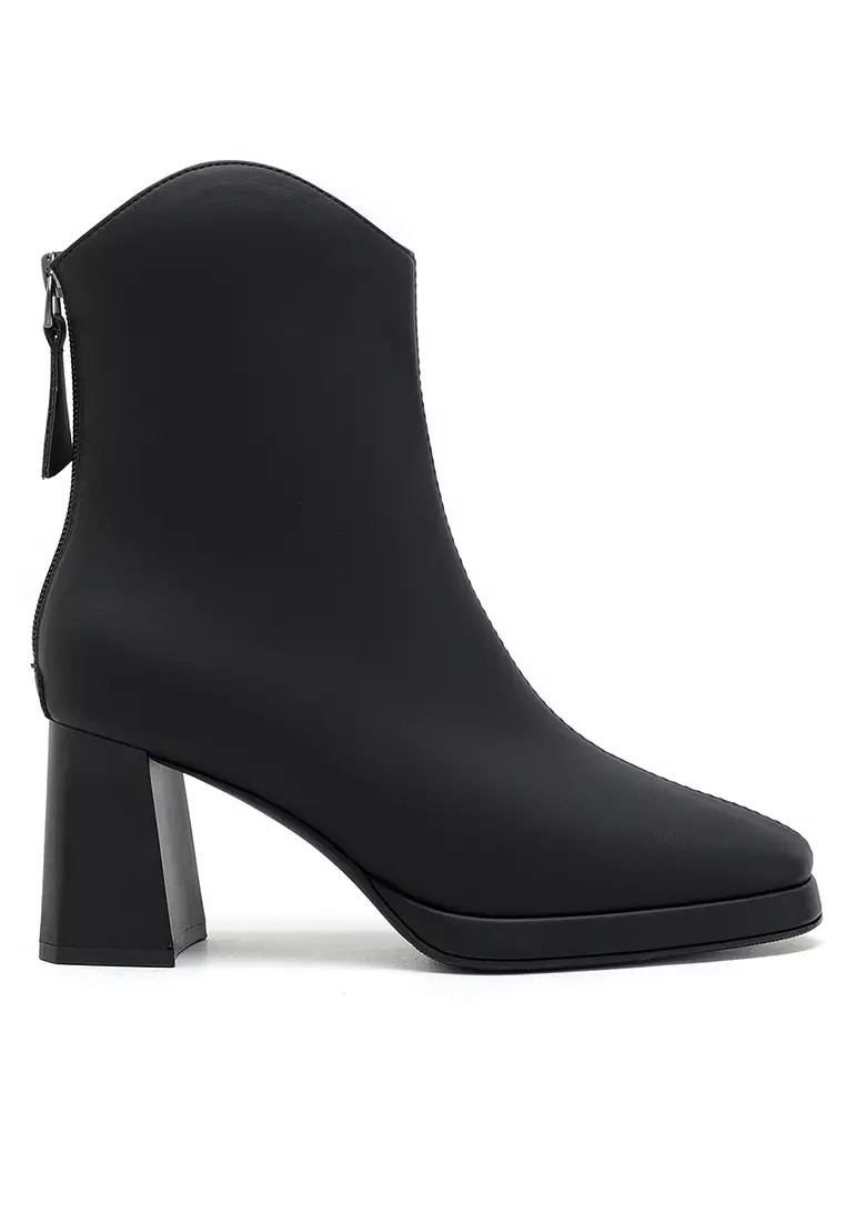 Discount on Twenty Eight Shoes  shoes - SKU: 7cm Synthetic Leather Platform Boots By568-5
