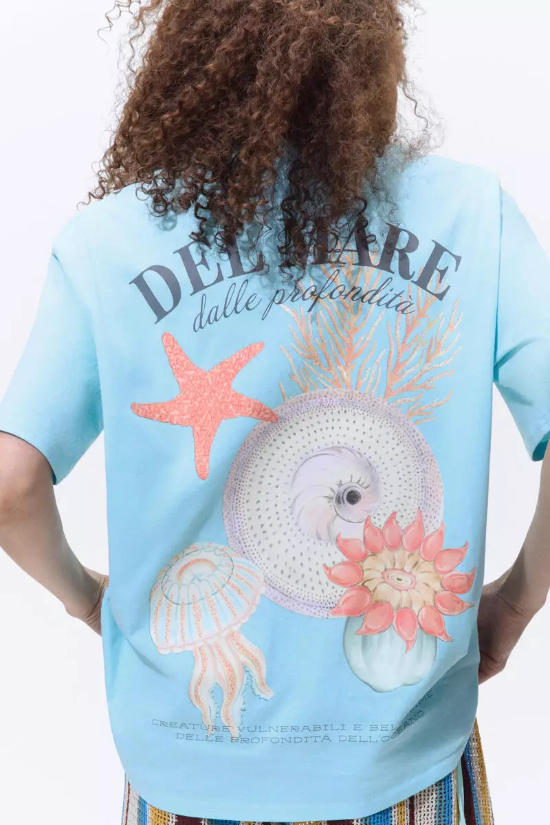 Oversized printed T-shirt
