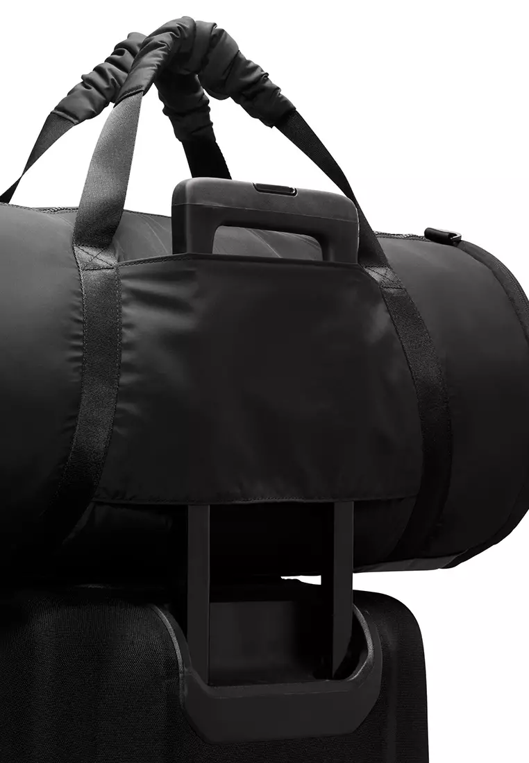 One Duffel Bag (35L)